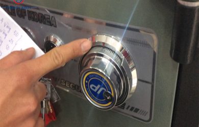 Cách Mở Két Sắt Phương Đông