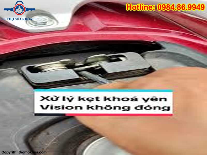 Cách Sửa Khóa Cốp Xe Vision Bị Kẹt