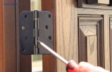 Dấu Hiệu Nhận Biết Sớm Cửa Gỗ Sắp Bị Xệ