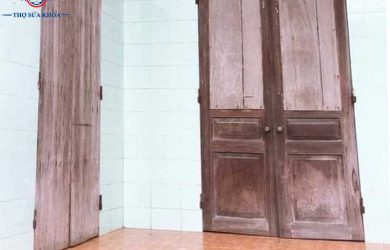 Cửa Gỗ Dùng Lâu Dễ Bị Xệ