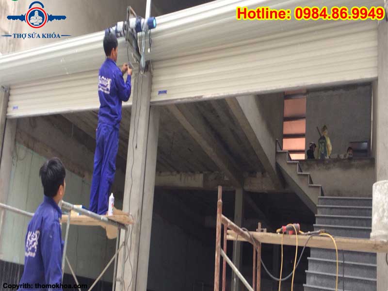 Thợ Sửa Khóa Cửa Cuốn Tại Hà Nội