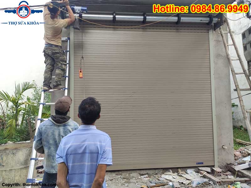 Thợ Sửa Khóa Cửa Cuốn Tại Quận 3