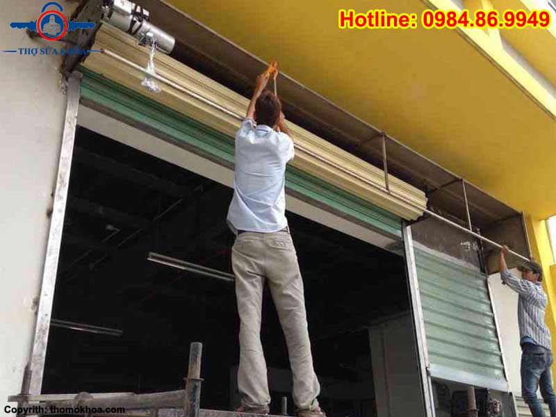 Thợ Sửa Khóa Cửa Cuốn Tại Cà Mau