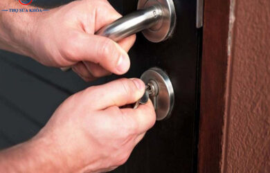 Dấu Hiệu Nhận Biết Ổ Khóa Cơ Đã Bị Hỏng