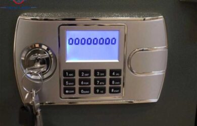 Màn Hình LCD Của Két Sắt Điện Tử Bị Mờ Hoặc Không Hiển Thị