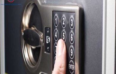 Rủi Ro Khi Sử Dụng Mật Khẩu Dễ Đoán Cho Két Sắt Điện Tử