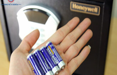 Tần Suất Nên Thay Pin Cho Két Sắt Điện Tử và Vân Tay