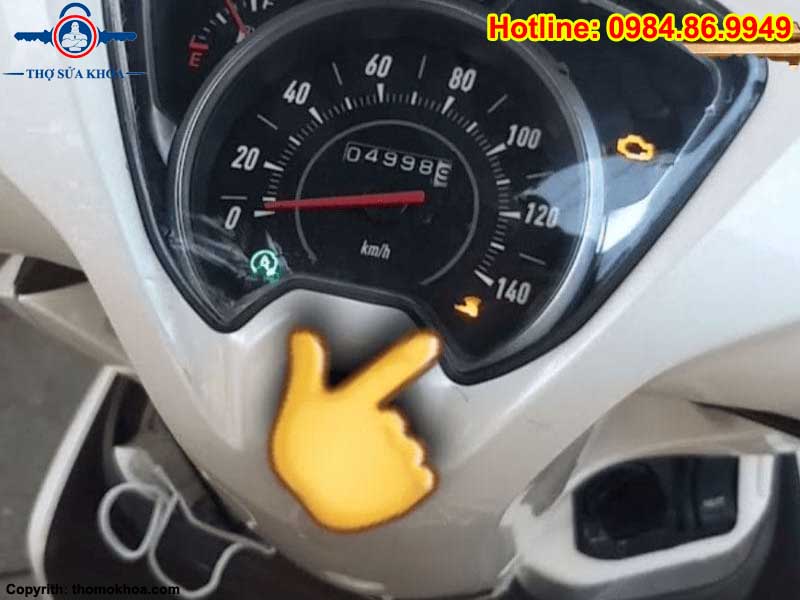 Smartkey SH Mode Nhấp Nháy Đèn Vàng