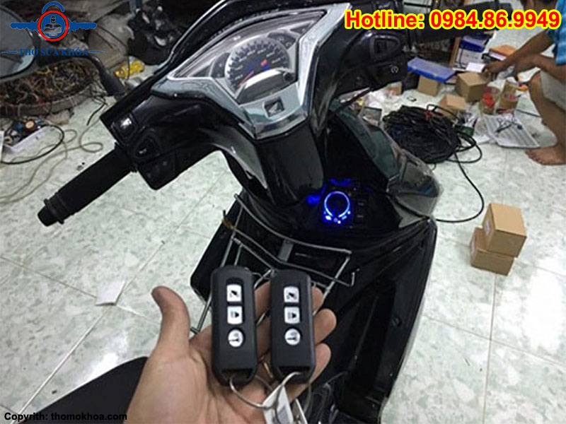 Xe Air Blade Bị Khóa Trái