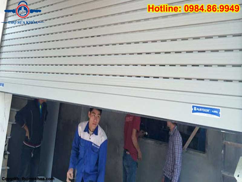 Cách căn chỉnh nan cửa cuốn bị xô lệch