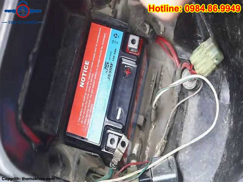 Xe Wave Không Lên Điện